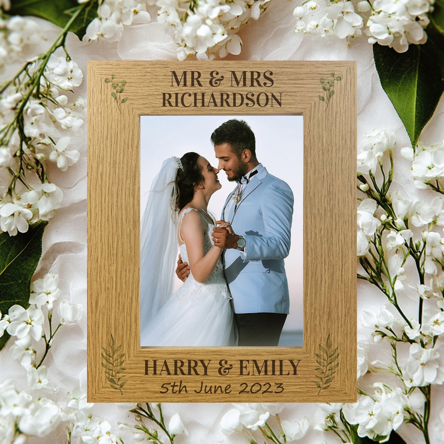Personalised Wedding Gift Wood Wedding Day 7x5 Photo Frame Heart