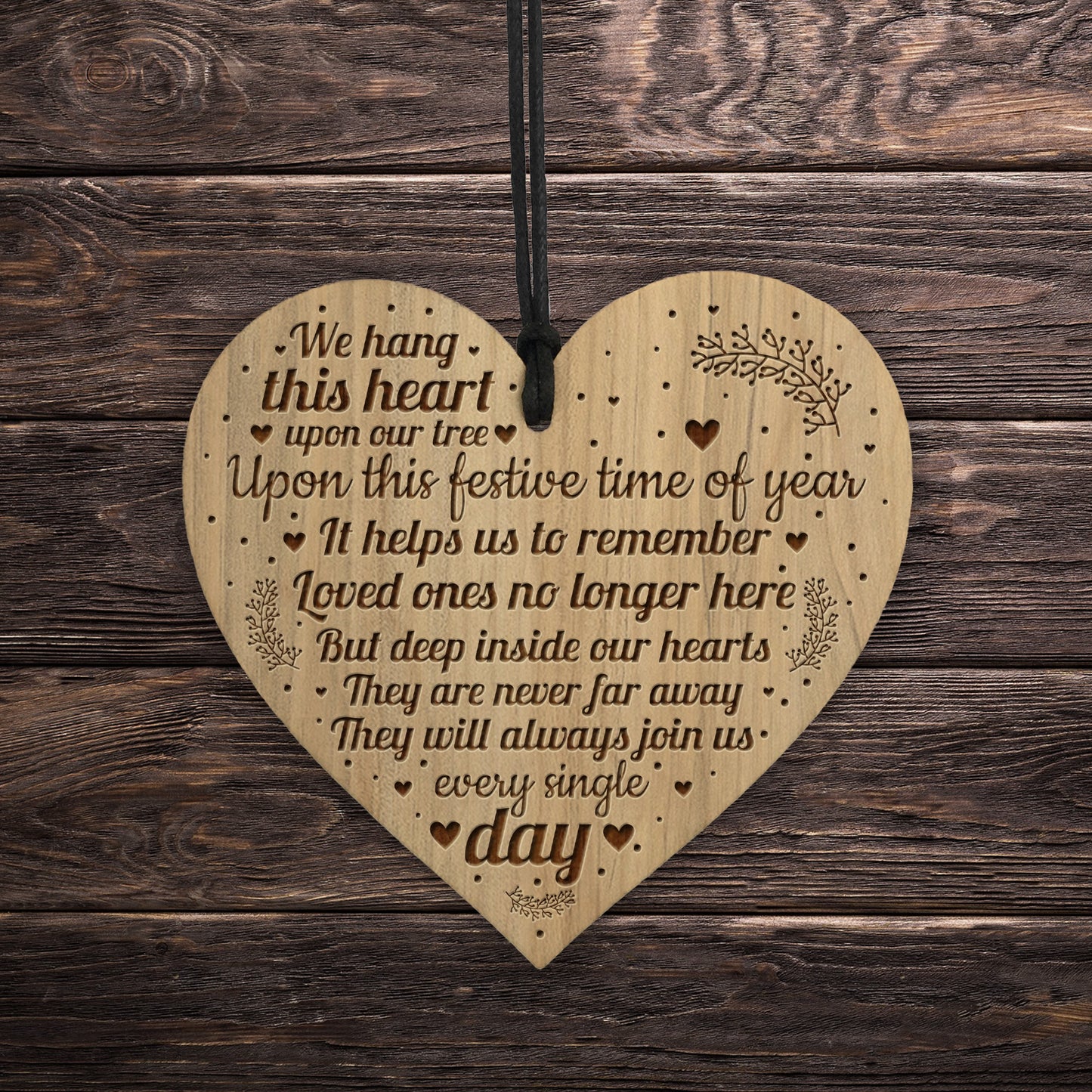 Hanging Memorial Christmas Tree Decoration Wooden Heart Mum Dad