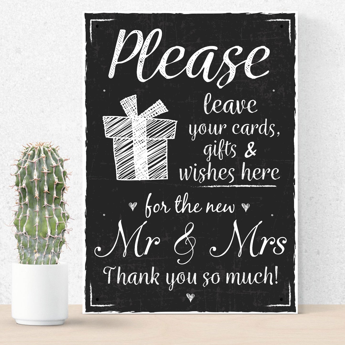 New Mr & Mrs Wedding Present Table Chalkboard Hanging Plaque