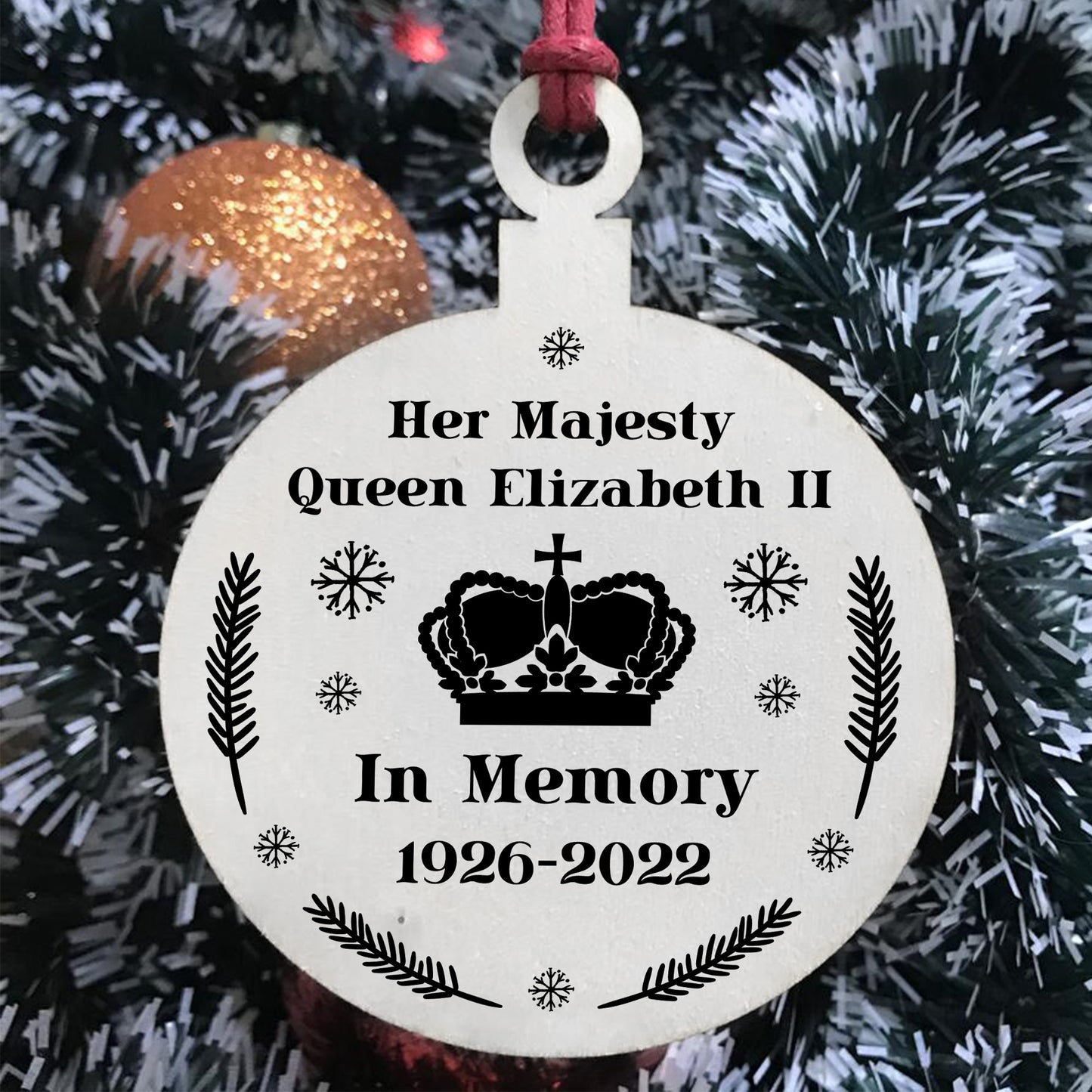 In Memory Gift Queen Elizabeth II Plaque Wood Christmas Bauble