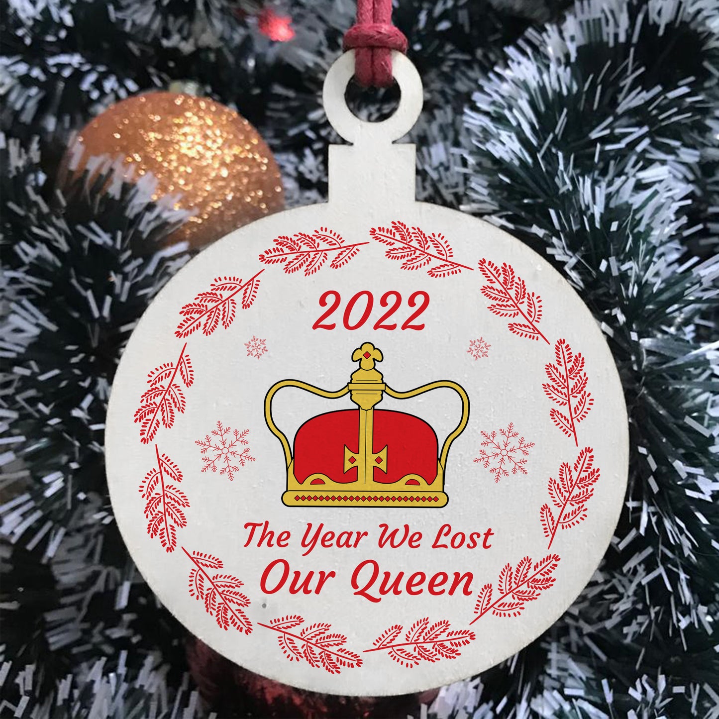 Queen Elizabeth II Memorial Plaque Wood Christmas Bauble Tree