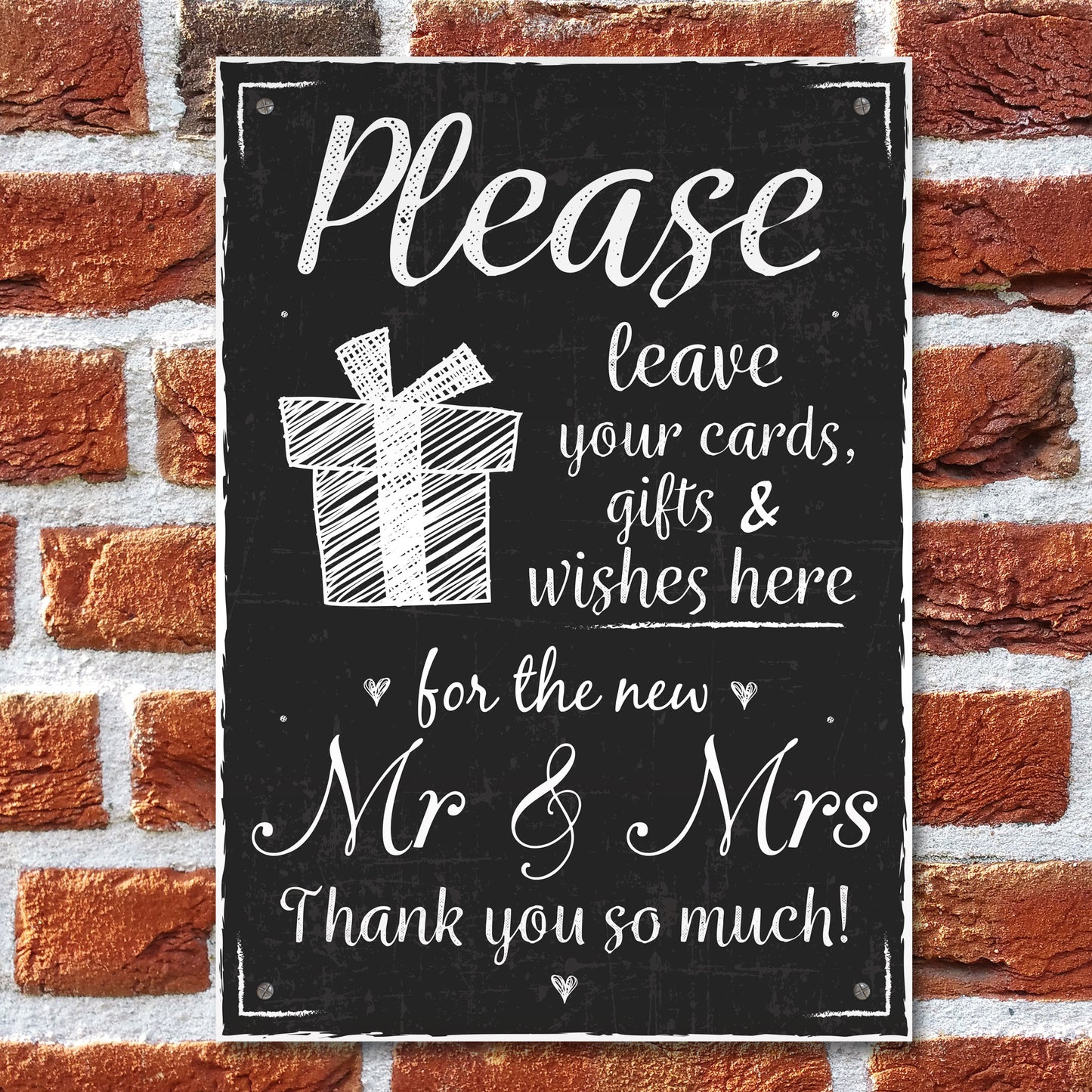New Mr & Mrs Wedding Present Table Chalkboard Hanging Plaque