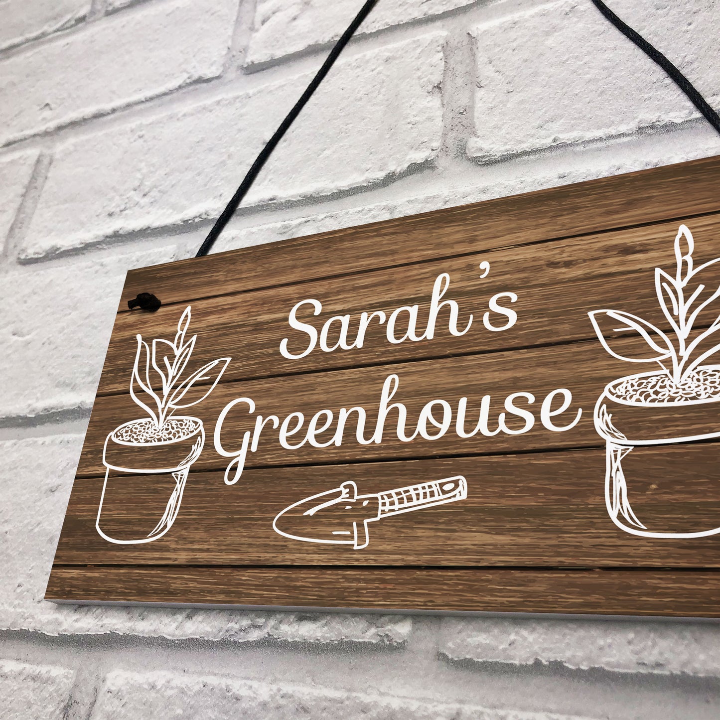 Novelty Greenhouse Sign Rustic Garden Summerhouse Sign Friend