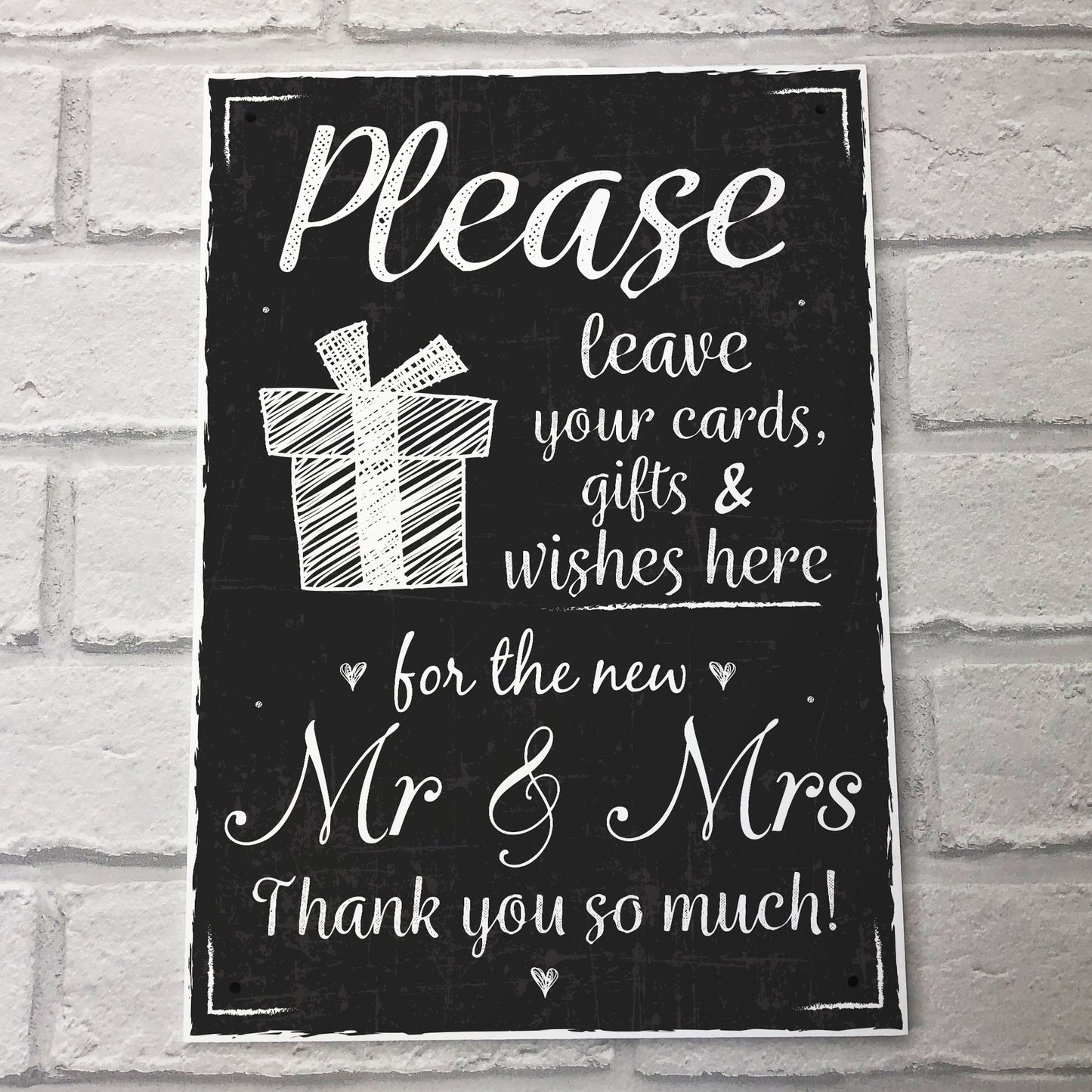 New Mr & Mrs Wedding Present Table Chalkboard Hanging Plaque